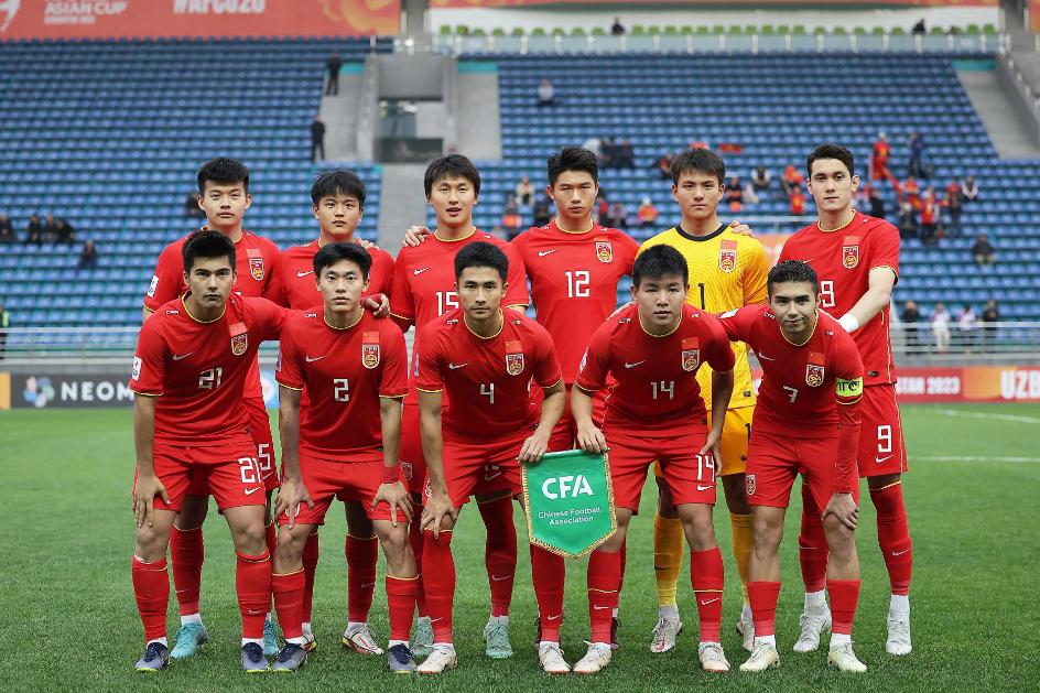 开云电竞官网-重要赛事中，一位年轻球员崭露头角