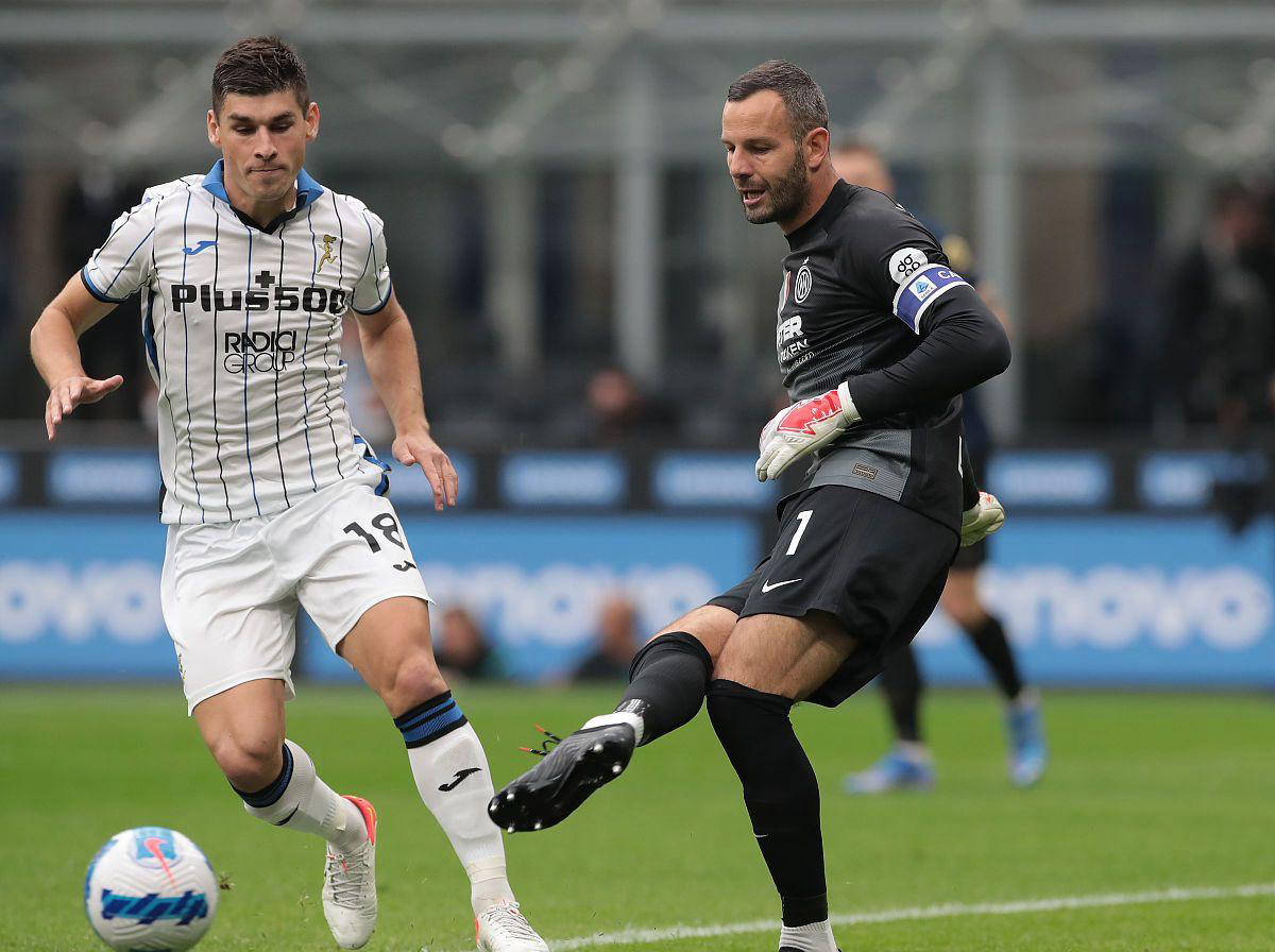 开云电竞官网-萨索洛客场克苏宝，轻松取得三分